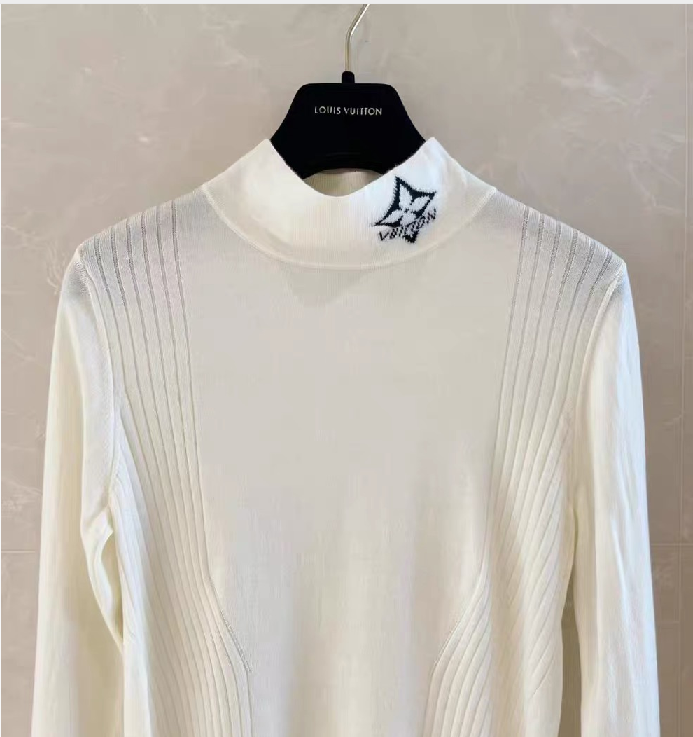LV High-neck Merino Wool & Cashmere Blend Base Layer