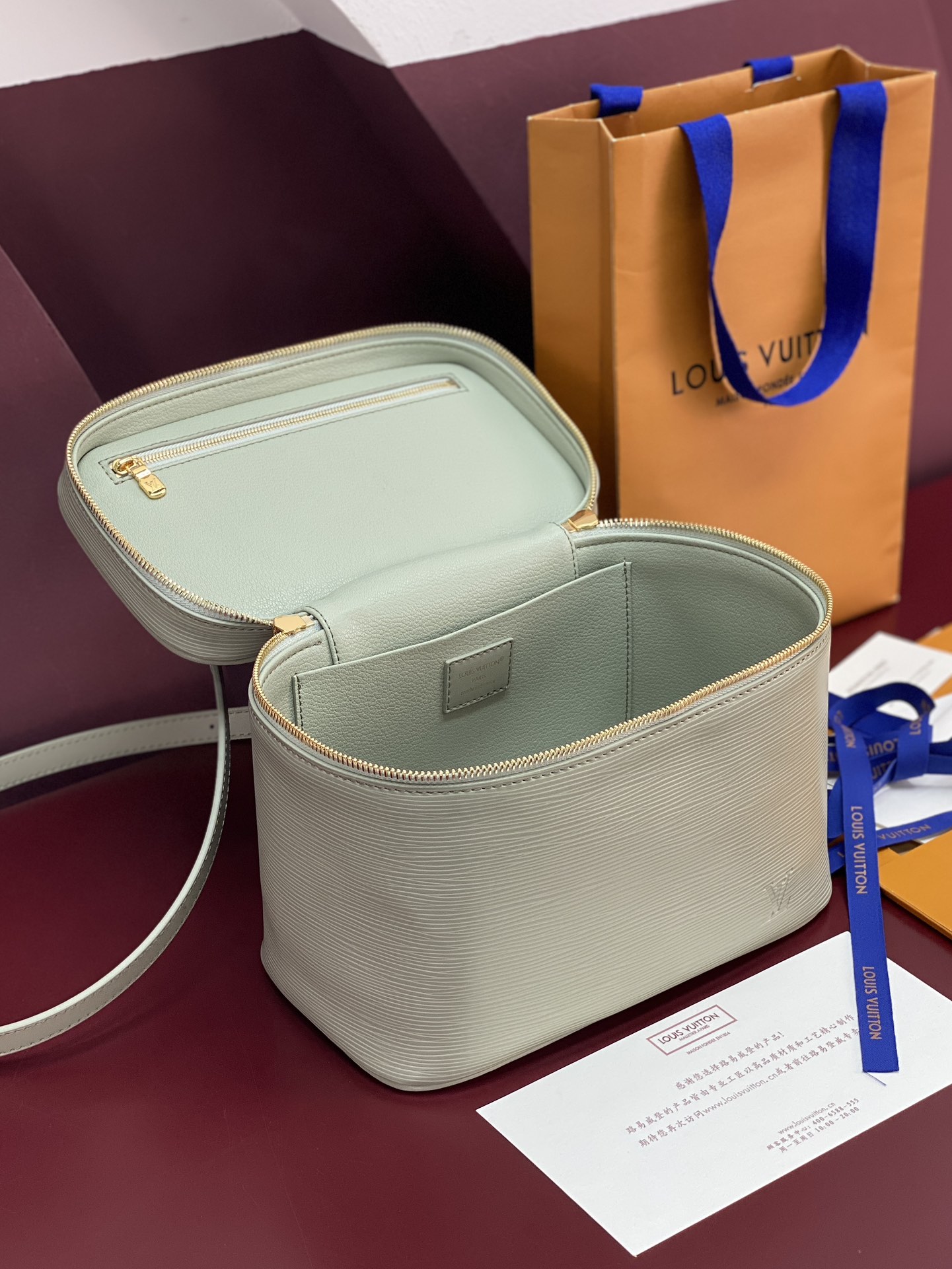 LOUIS VUITTON M25857 Light Green NICE NANO Cosmetic Pouch