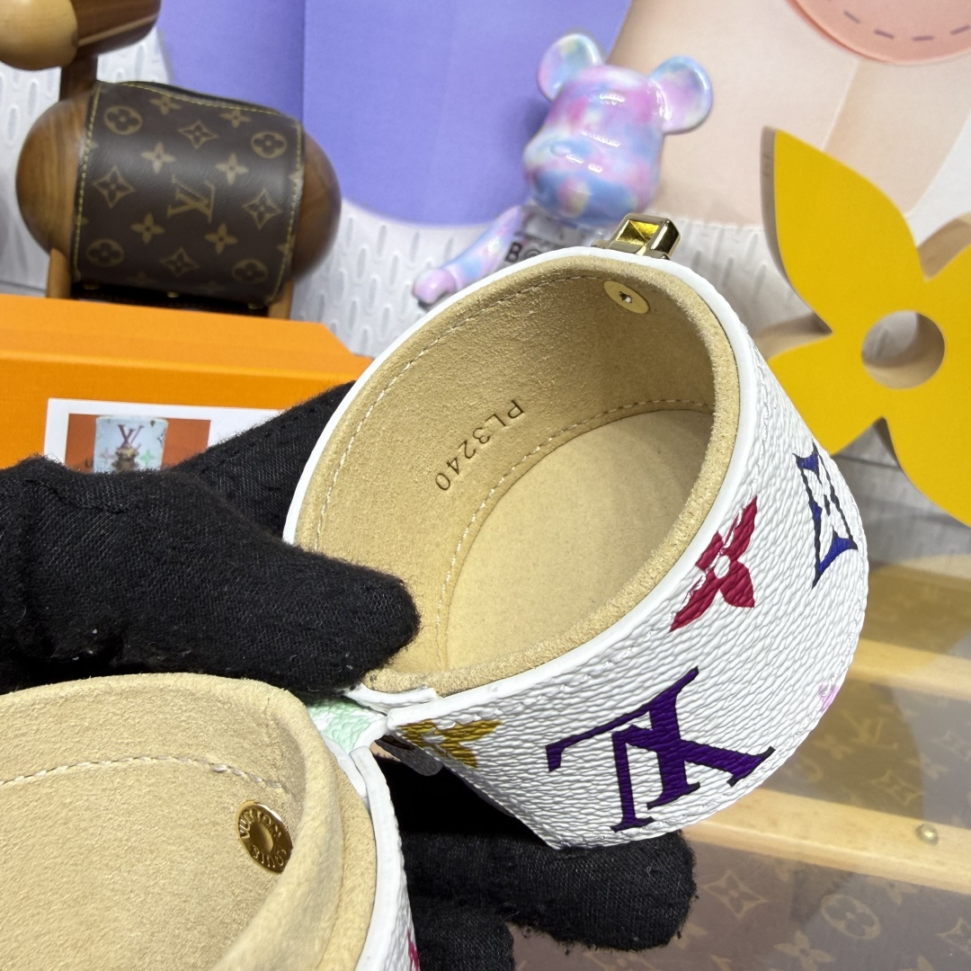 LV  S0153 100ML Travel Case