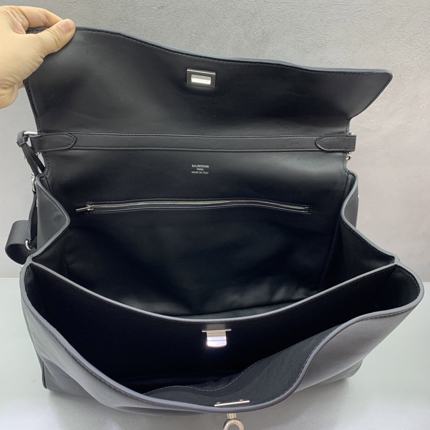 Balenciaga Rodeo Messenger Bag