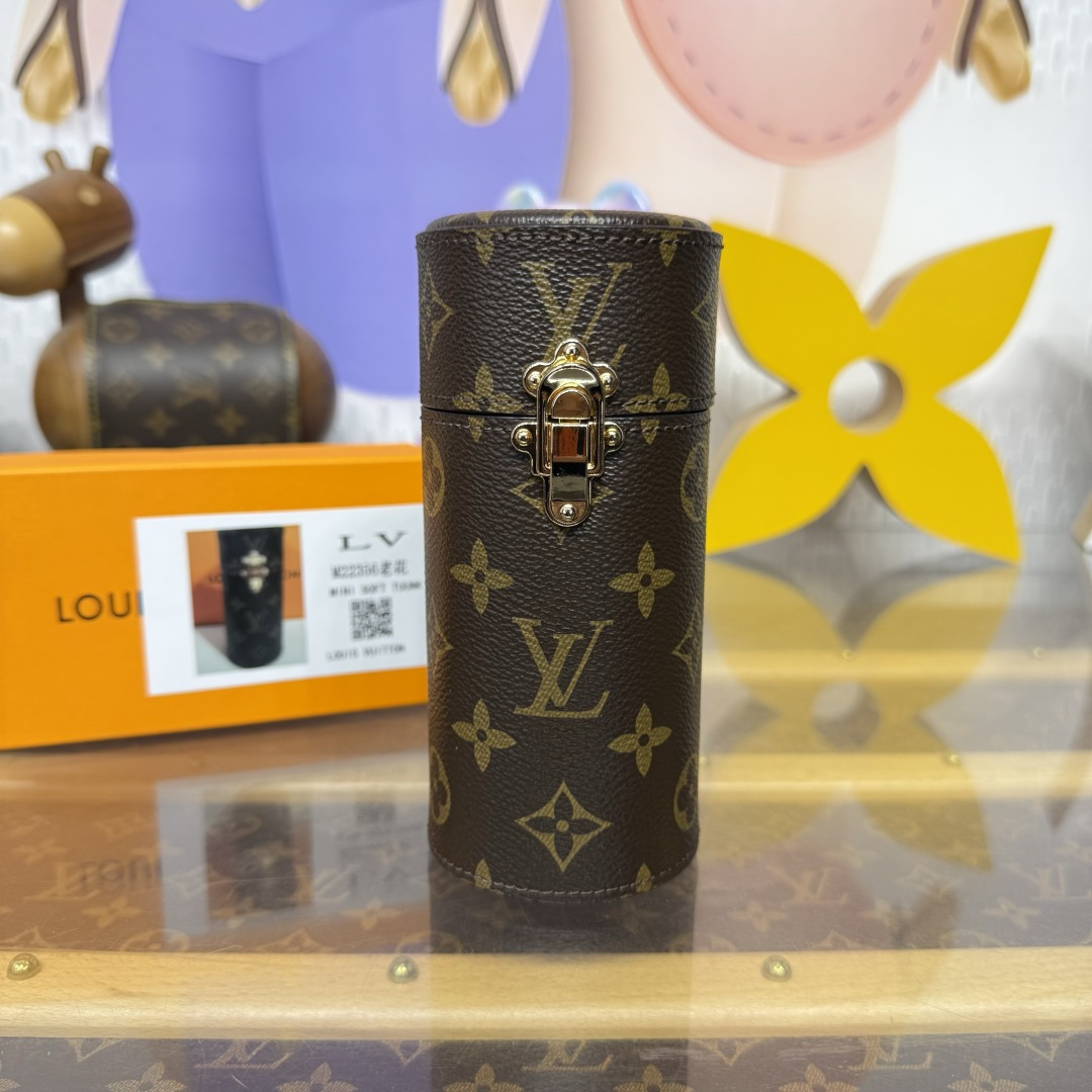 LV  S0153 100ML Travel Case