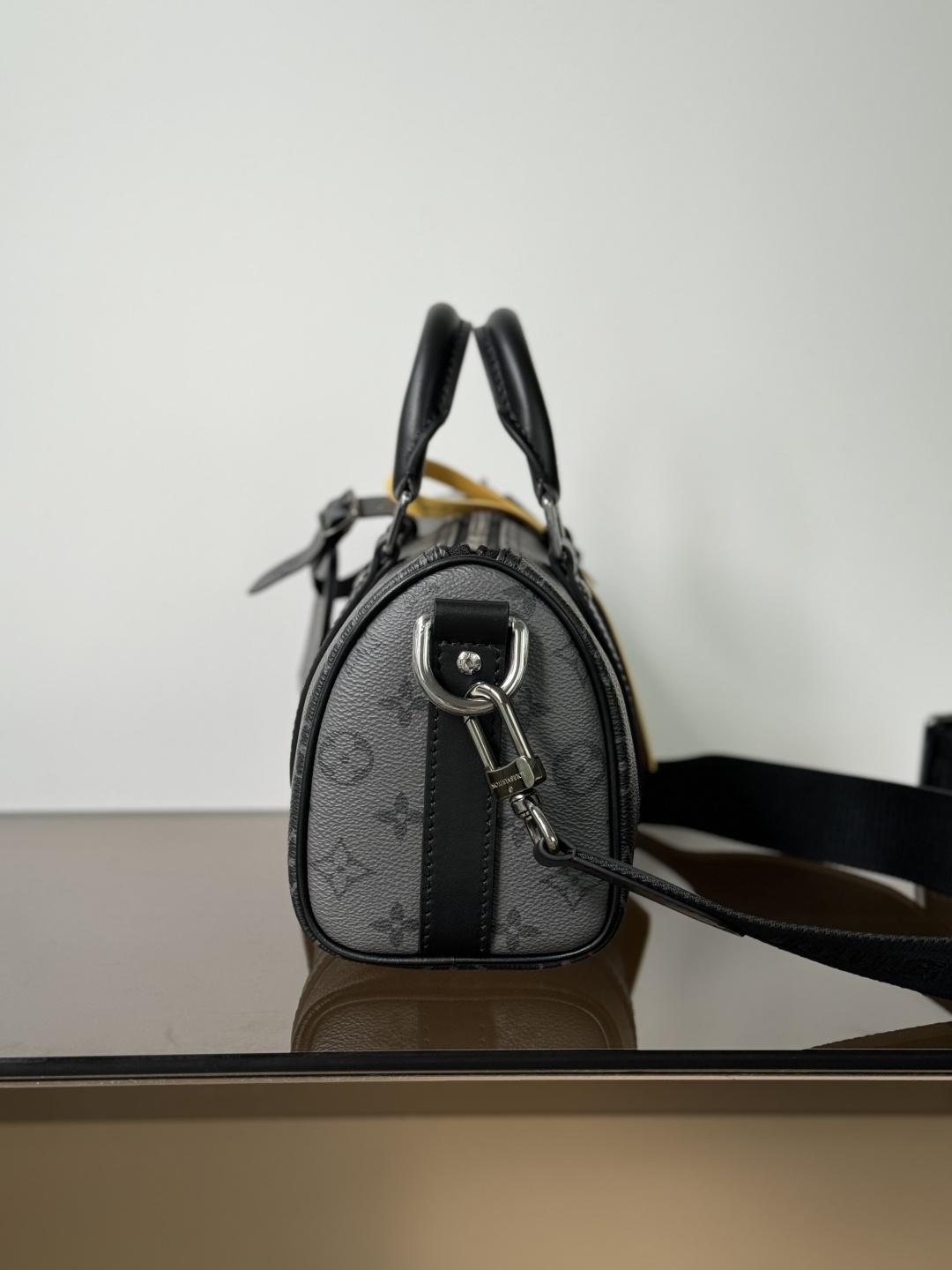 LV M46271 Keepall Bandoulière 25