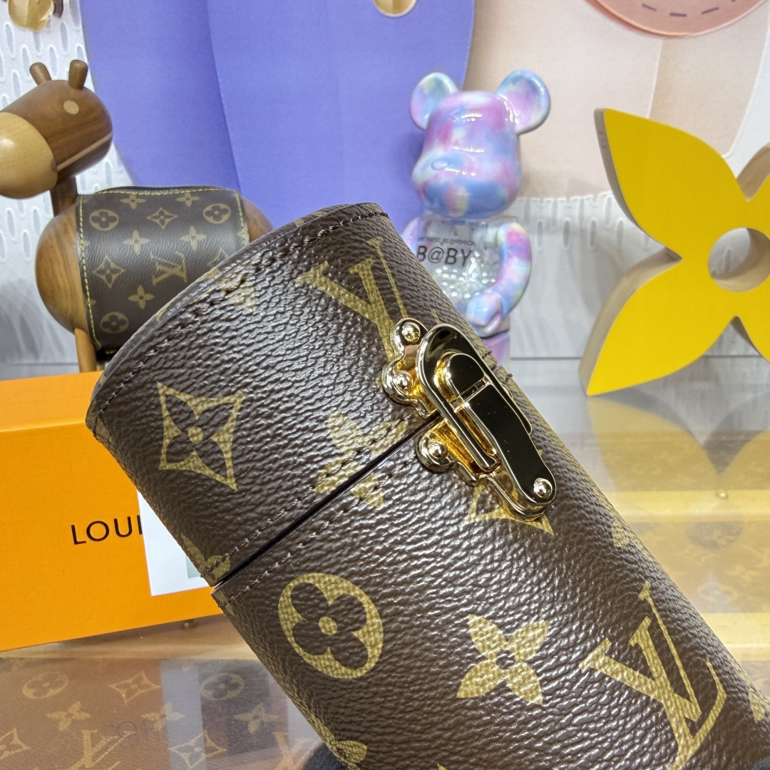 LV  S0153 100ML Travel Case