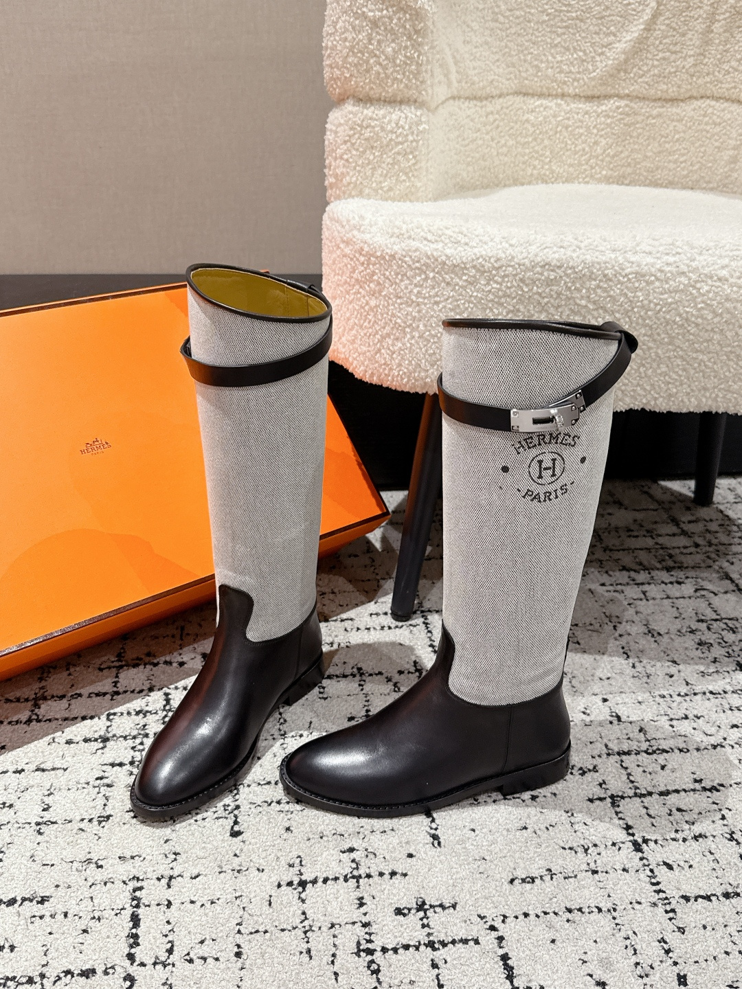 Hermès 25 / Kelly Buckle Knee-High Boots