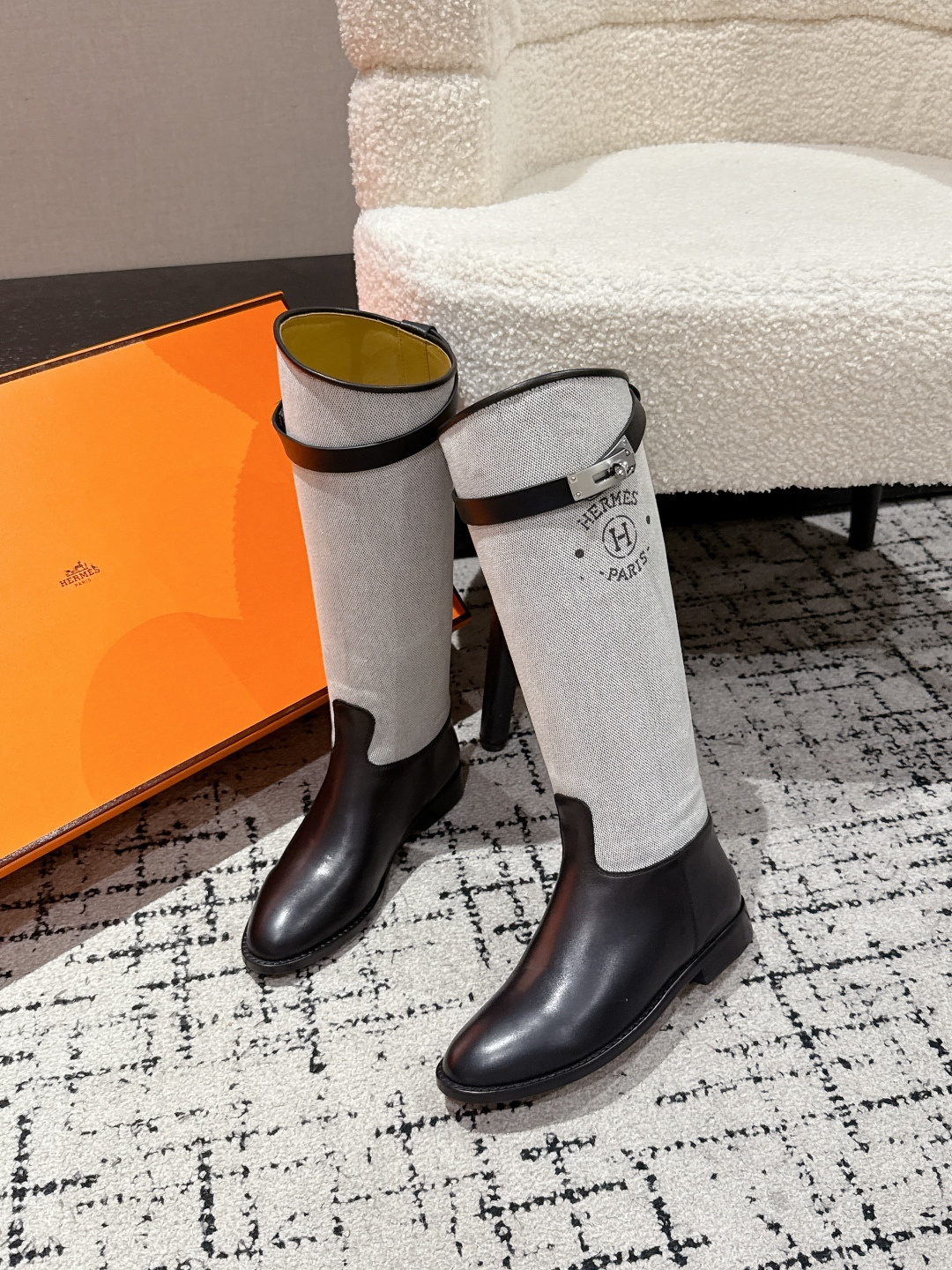 Hermès 25 / Kelly Buckle Knee-High Boots