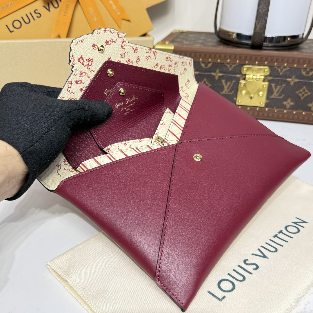 LV  M25760 Kirigami Pochette