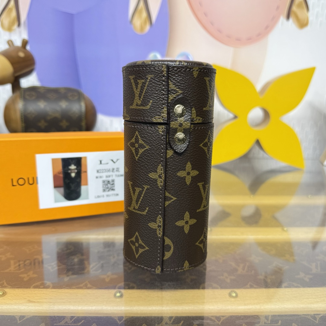 LV  S0153 100ML Travel Case