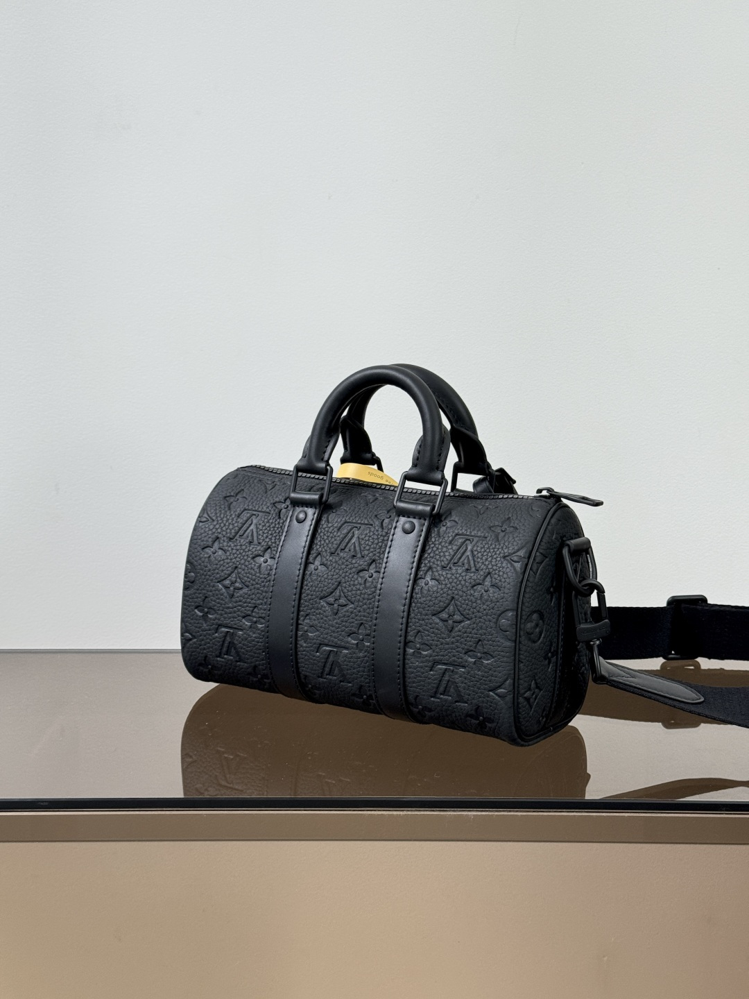 LV M20900 Keepall Bandoulière 25