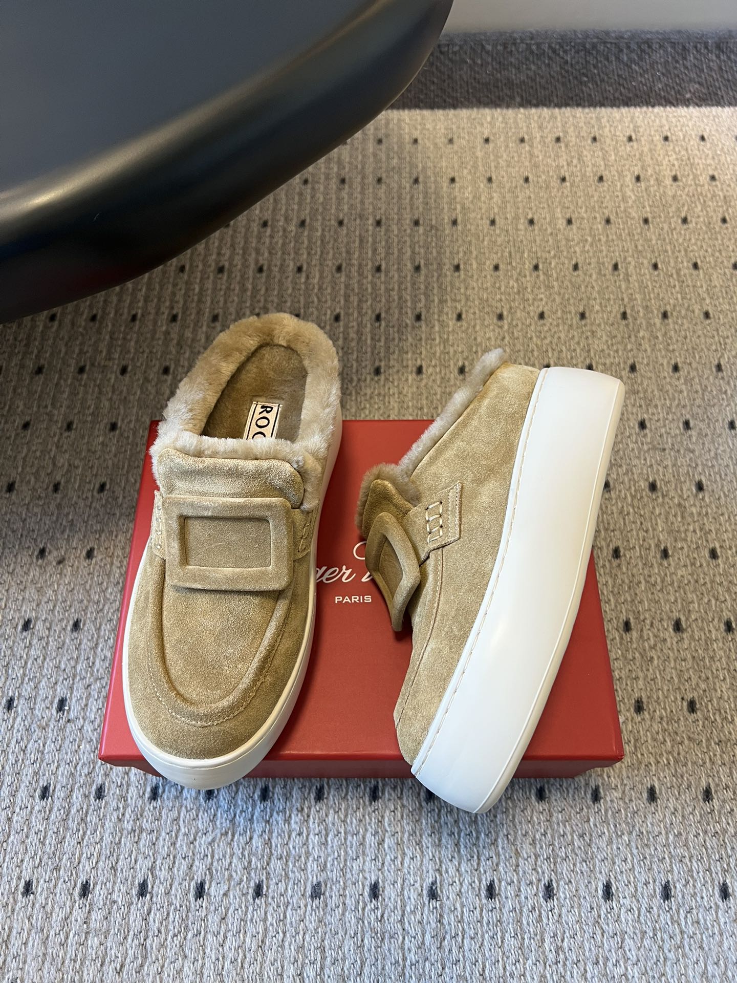 Roger vivier Viv' Up Mules in suede