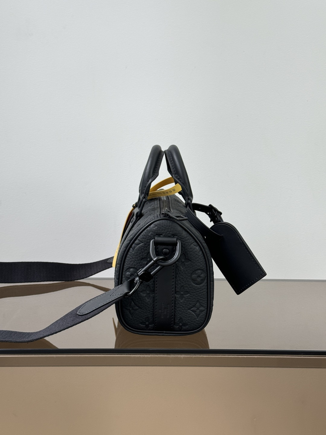 LV M20900 Keepall Bandoulière 25