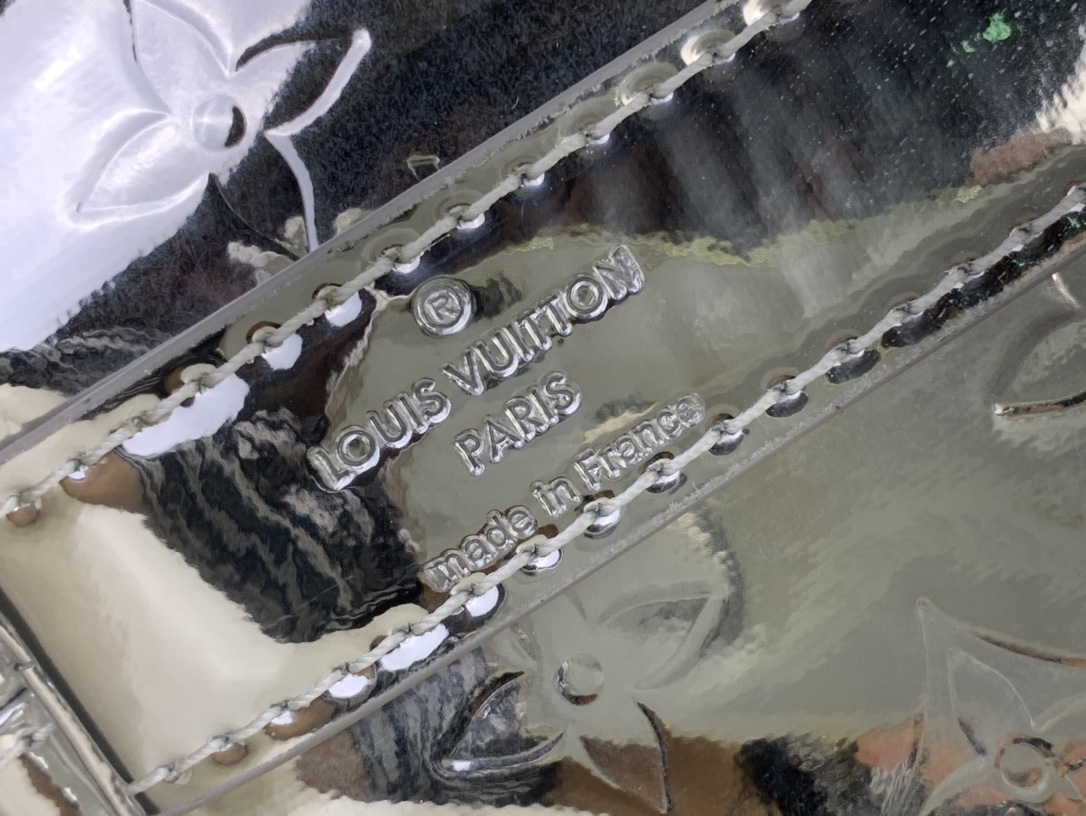 LV  Ski Keepall Bandoulière 45 M26766