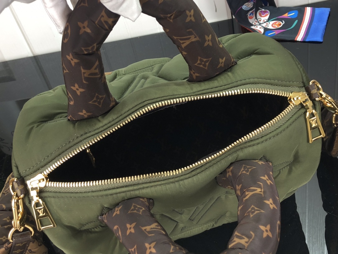 Louis Vuitton Speedy Bandouliere 25 Green (Puffer Edition)