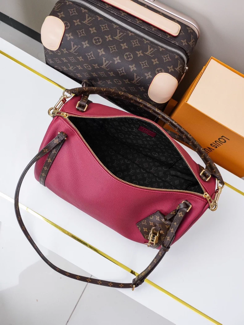 LOUIS VUITTON M27689 Express MM