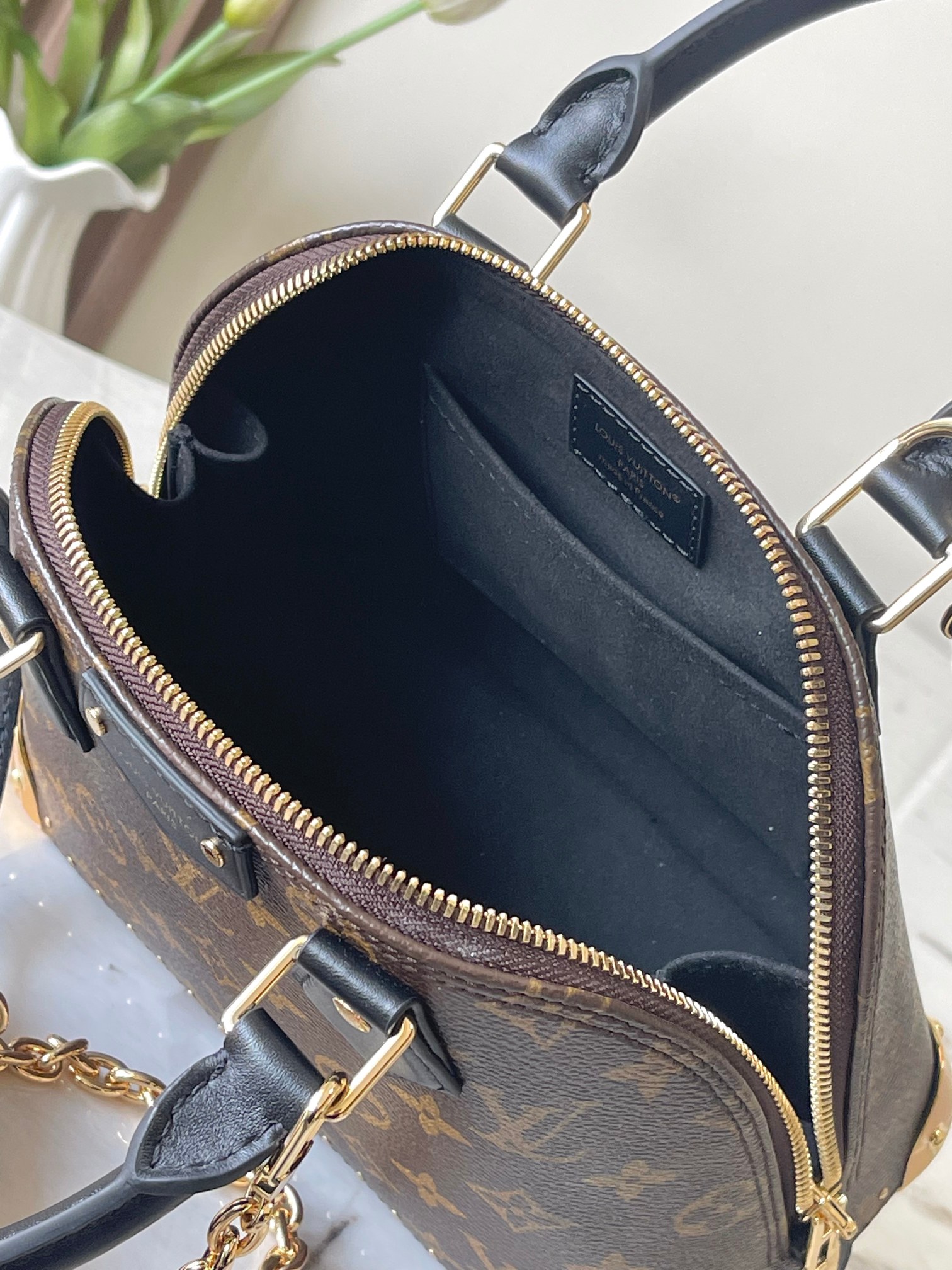 LV M26084 New Alma Trunk BB