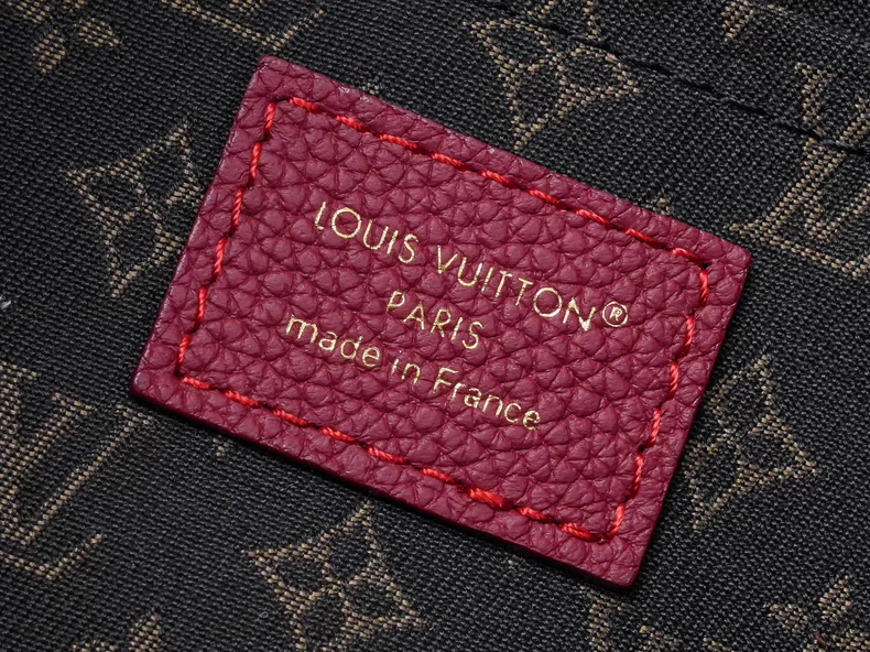 LOUIS VUITTON M27689 Express MM