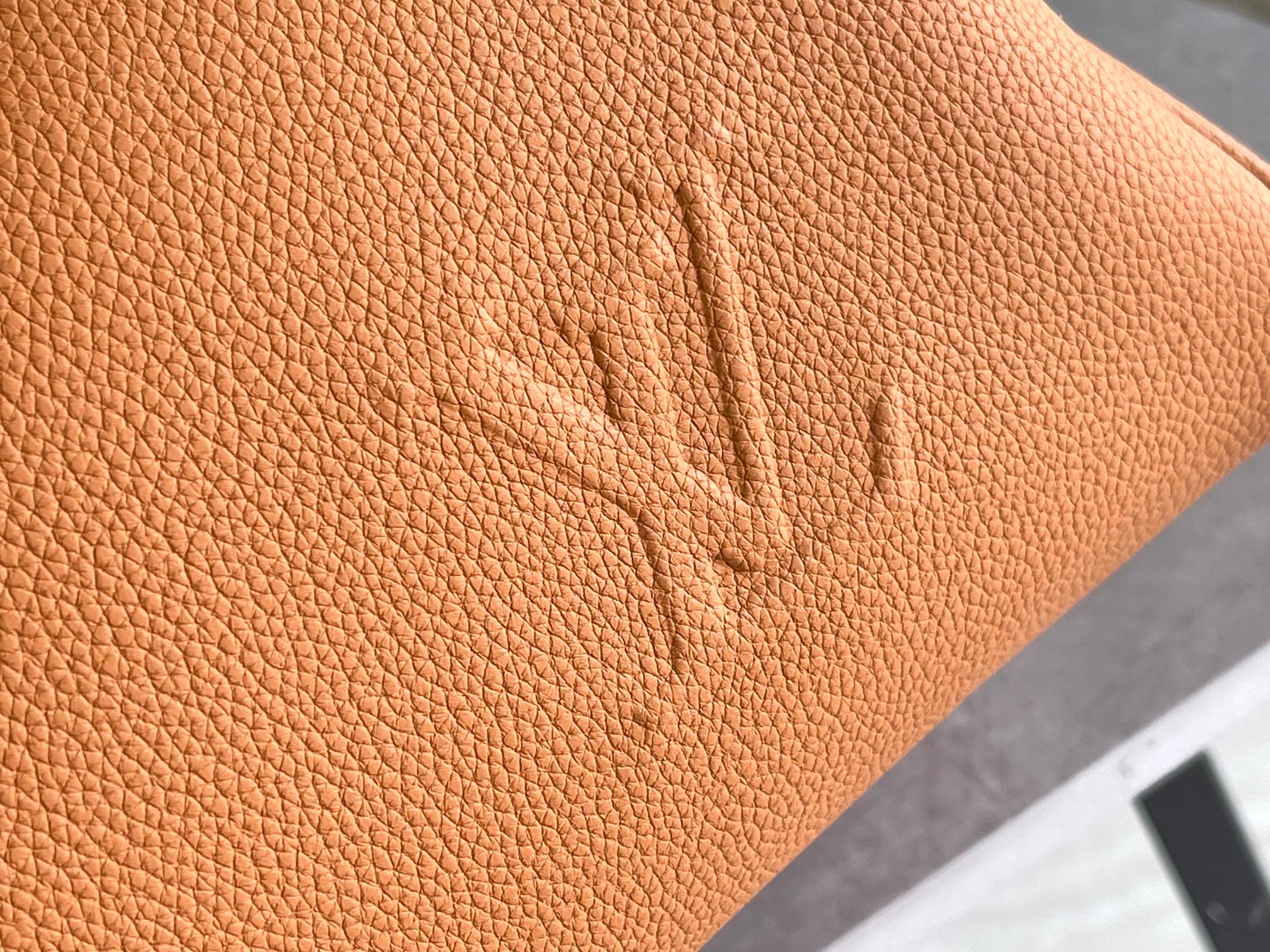 LOUIS VUITTON Keepall Bandoulière 50 Travel Bag