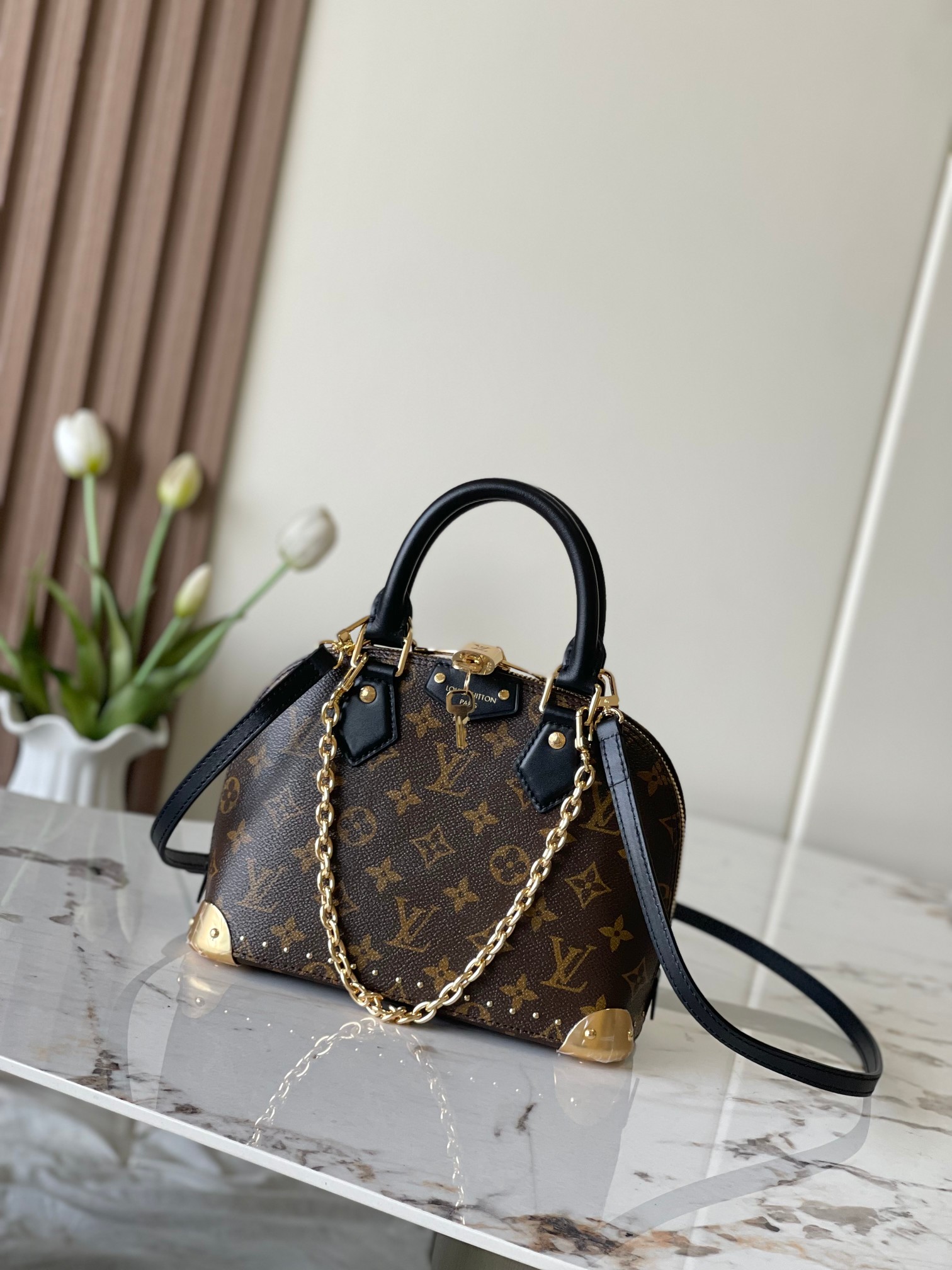 LV M26084 New Alma Trunk BB