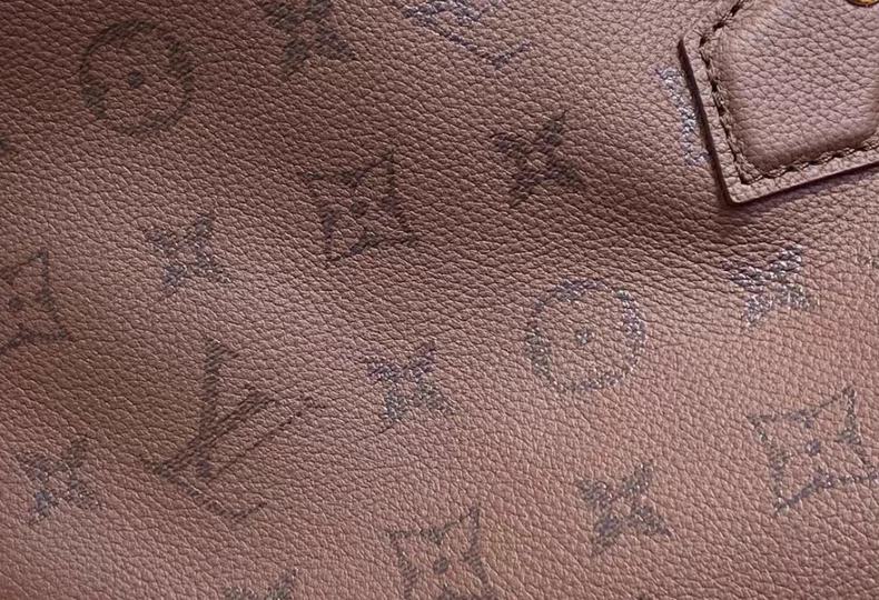 LOUIS VUITTON M26691 Speedy Bandoulière 25 Bag