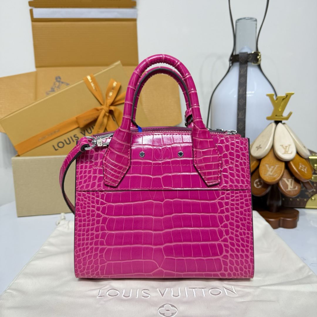 LOUIS VUITTON City Steamer