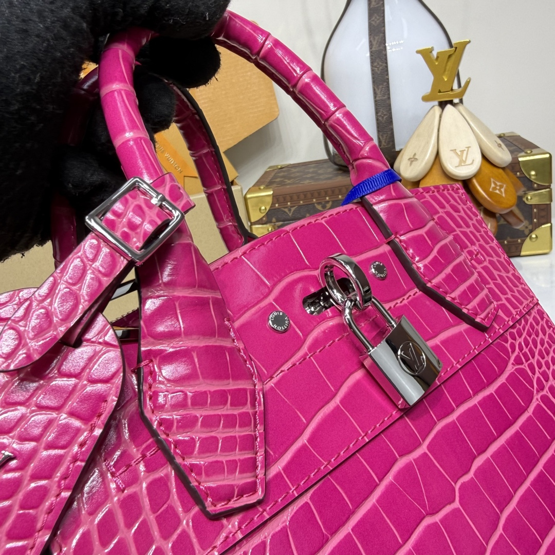 LOUIS VUITTON City Steamer