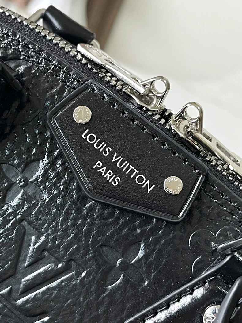 LOUIS VUITTON M27812 New Alma Trunk BB