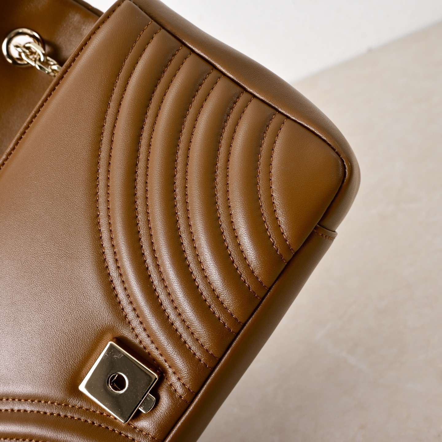 Gucci GG Marmont shoulder bag