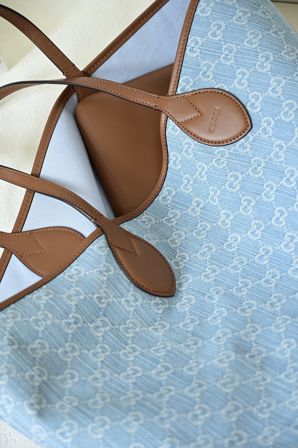 GUCCI Totissima monogram-pattern denim tote bag