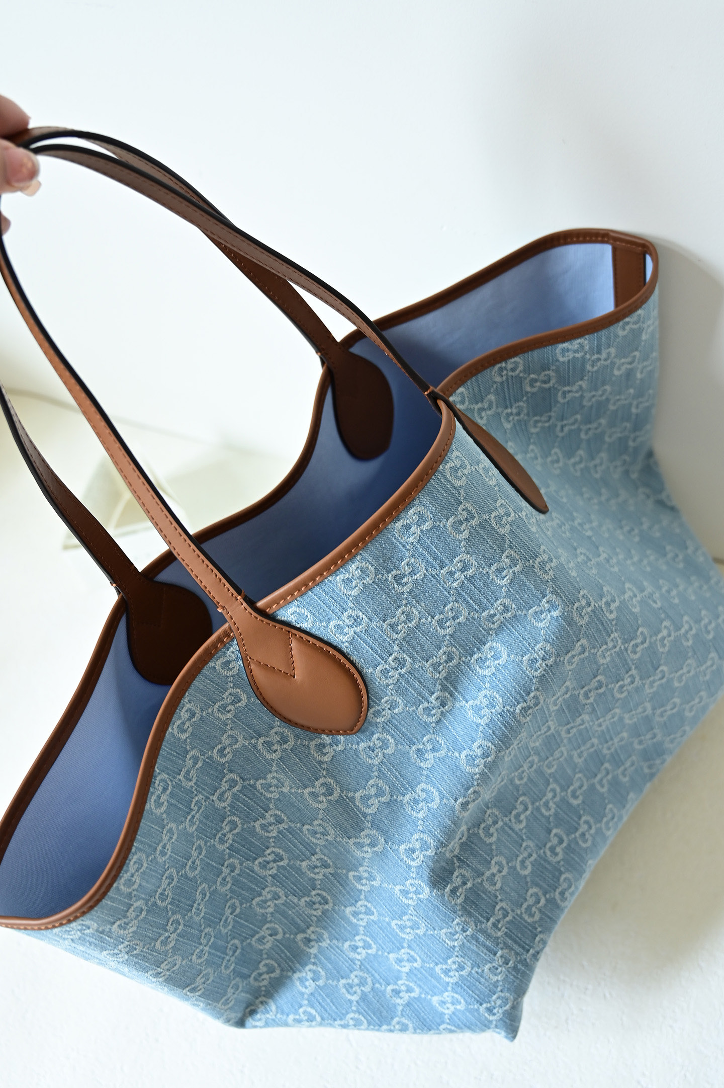 GUCCI Totissima monogram-pattern denim tote bag