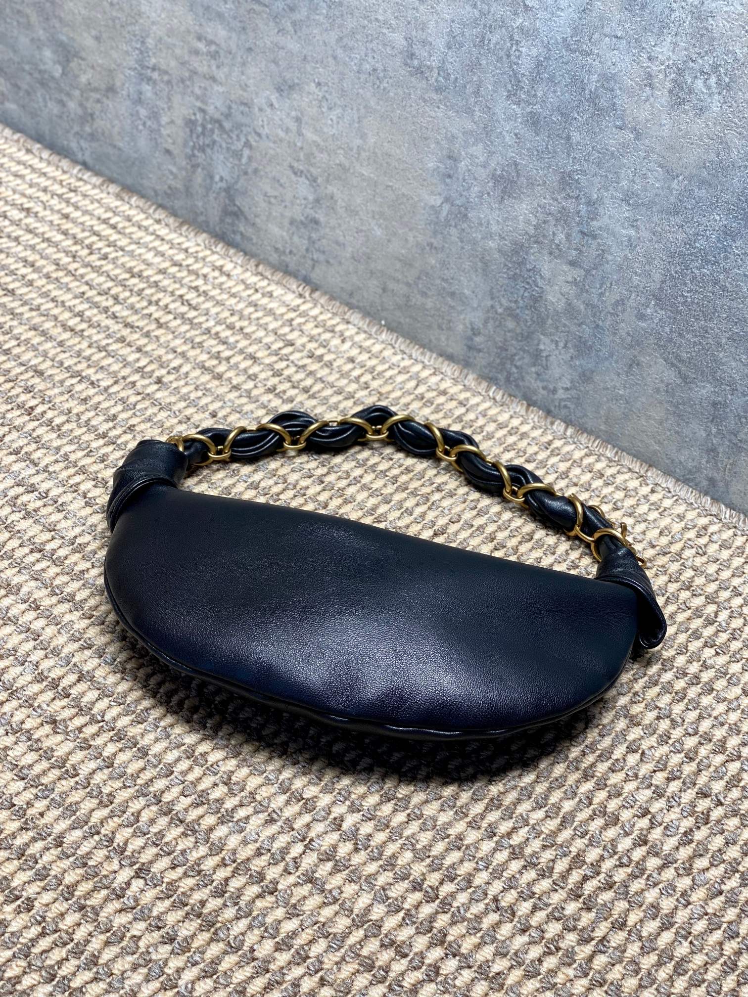 Saint Laurent AMALIA hobo in lambskin