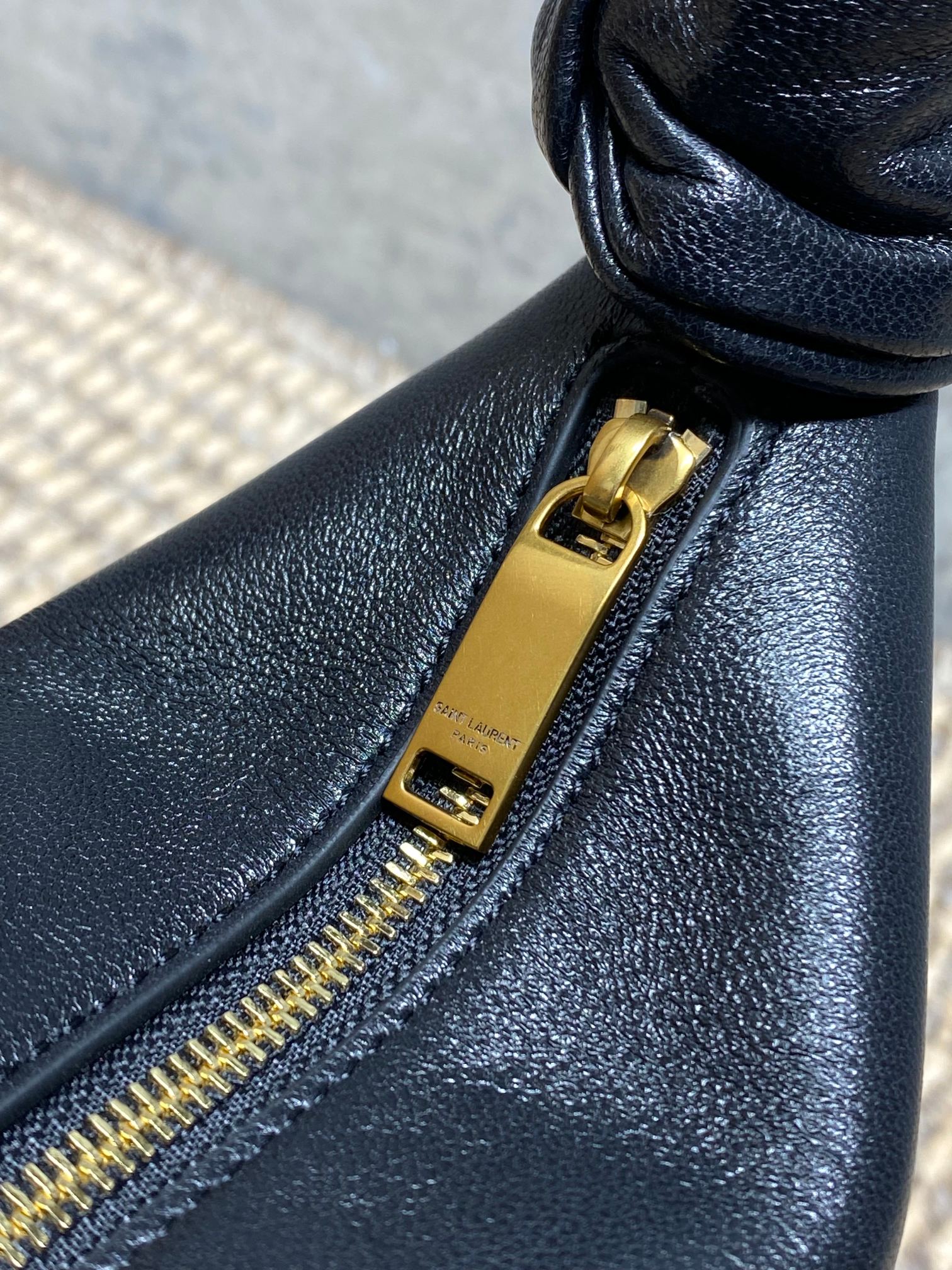 Saint Laurent AMALIA hobo in lambskin