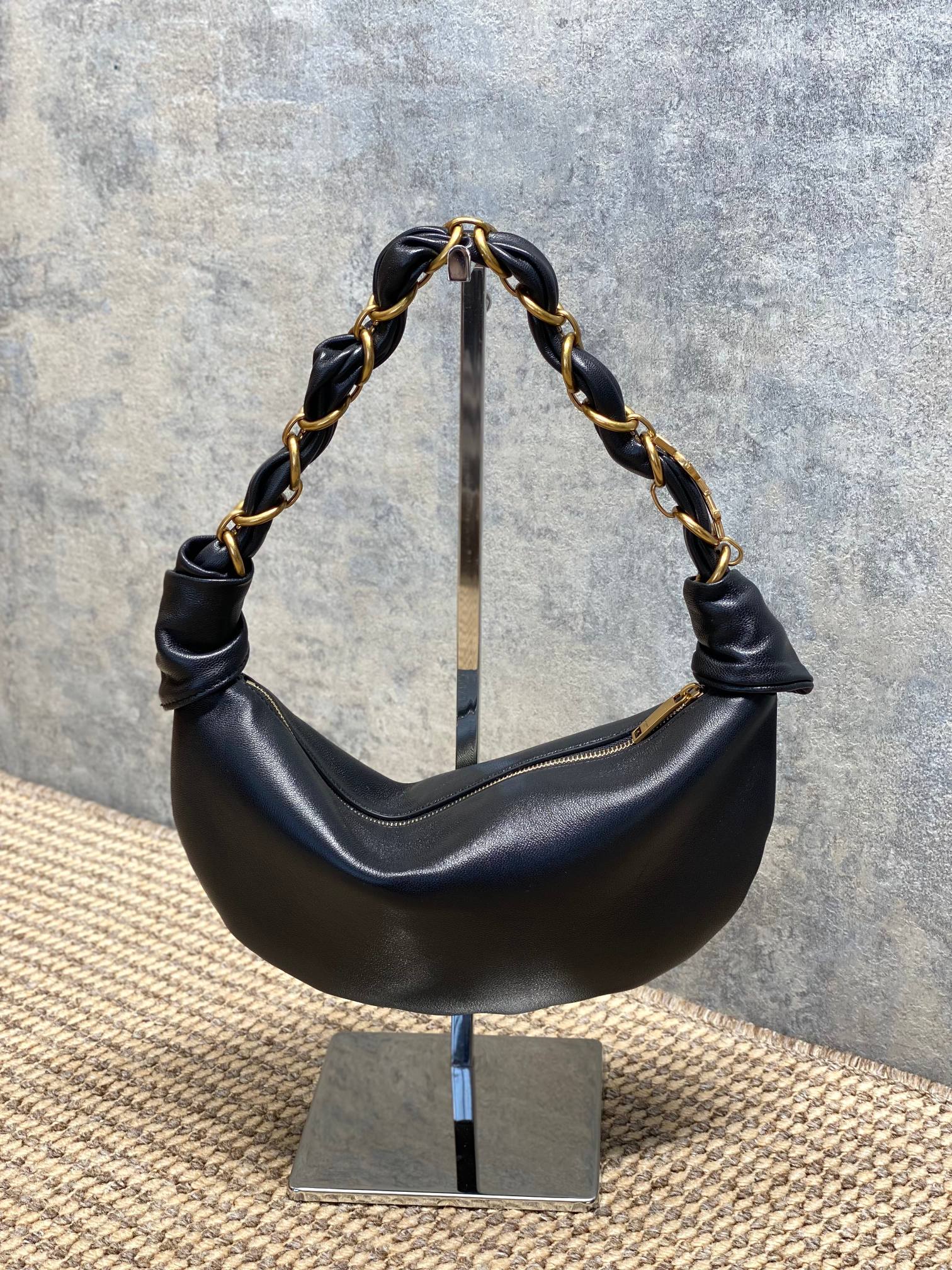 Saint Laurent AMALIA hobo in lambskin