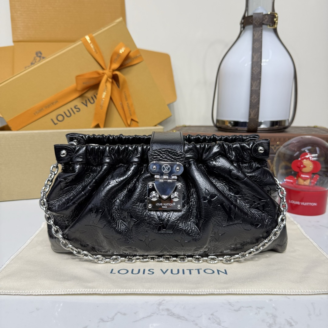 LOUIS VUITTON M27822 Pochette Sling PM