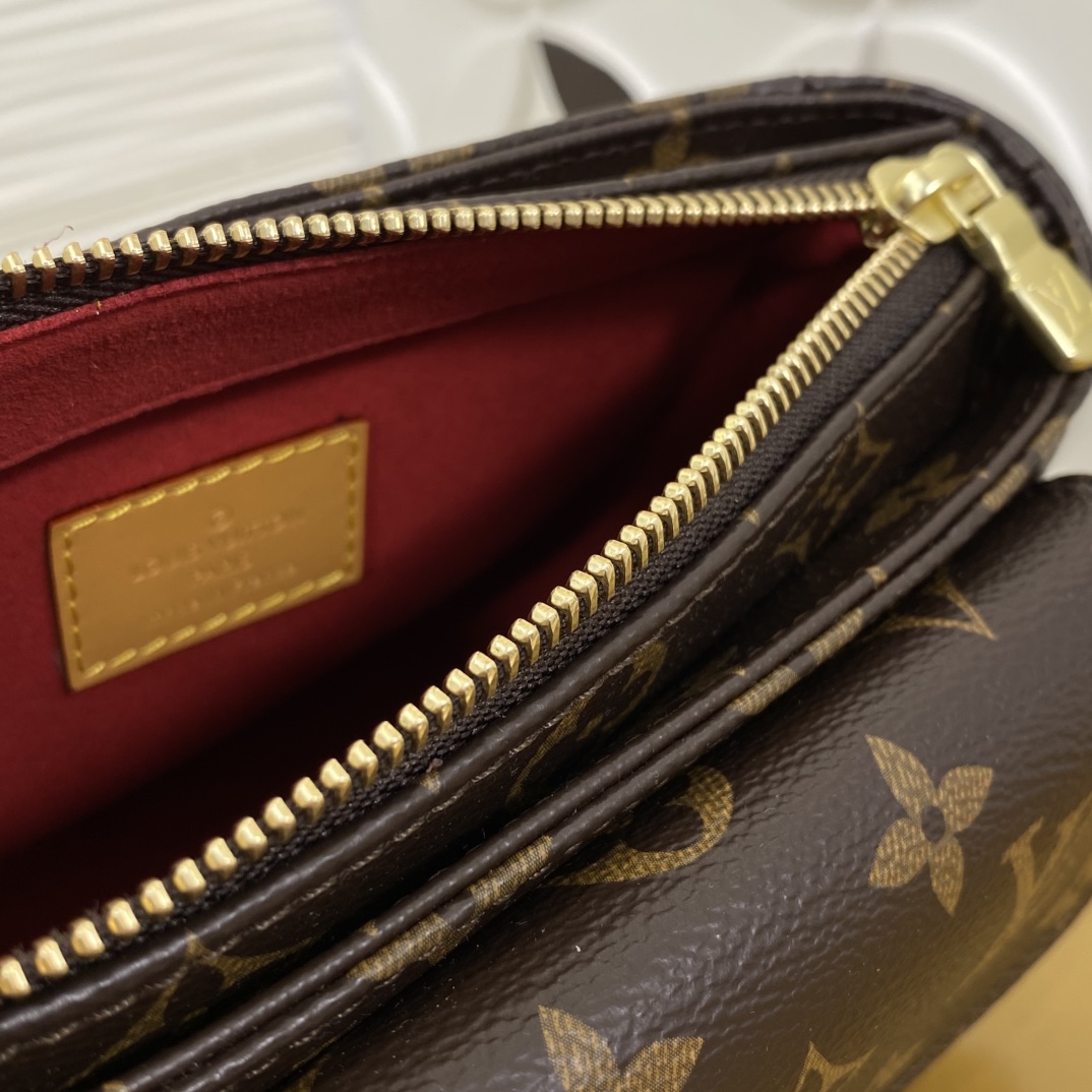 Louis Vuitton M51165 Monogram Viva Cite PM shoulder bag