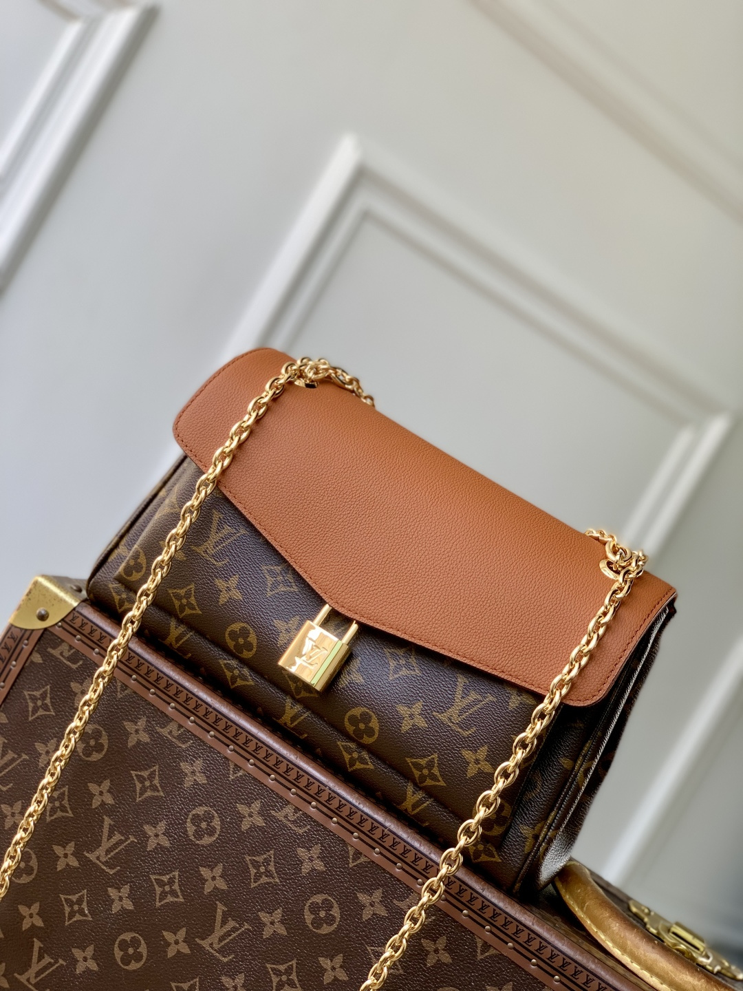 LOUIS VUITTON M27065 Saint Germain PM