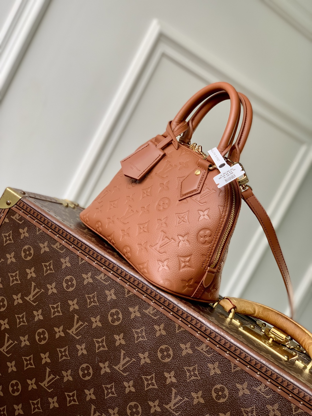 LOUIS VUITTON M28661 New Alma BB