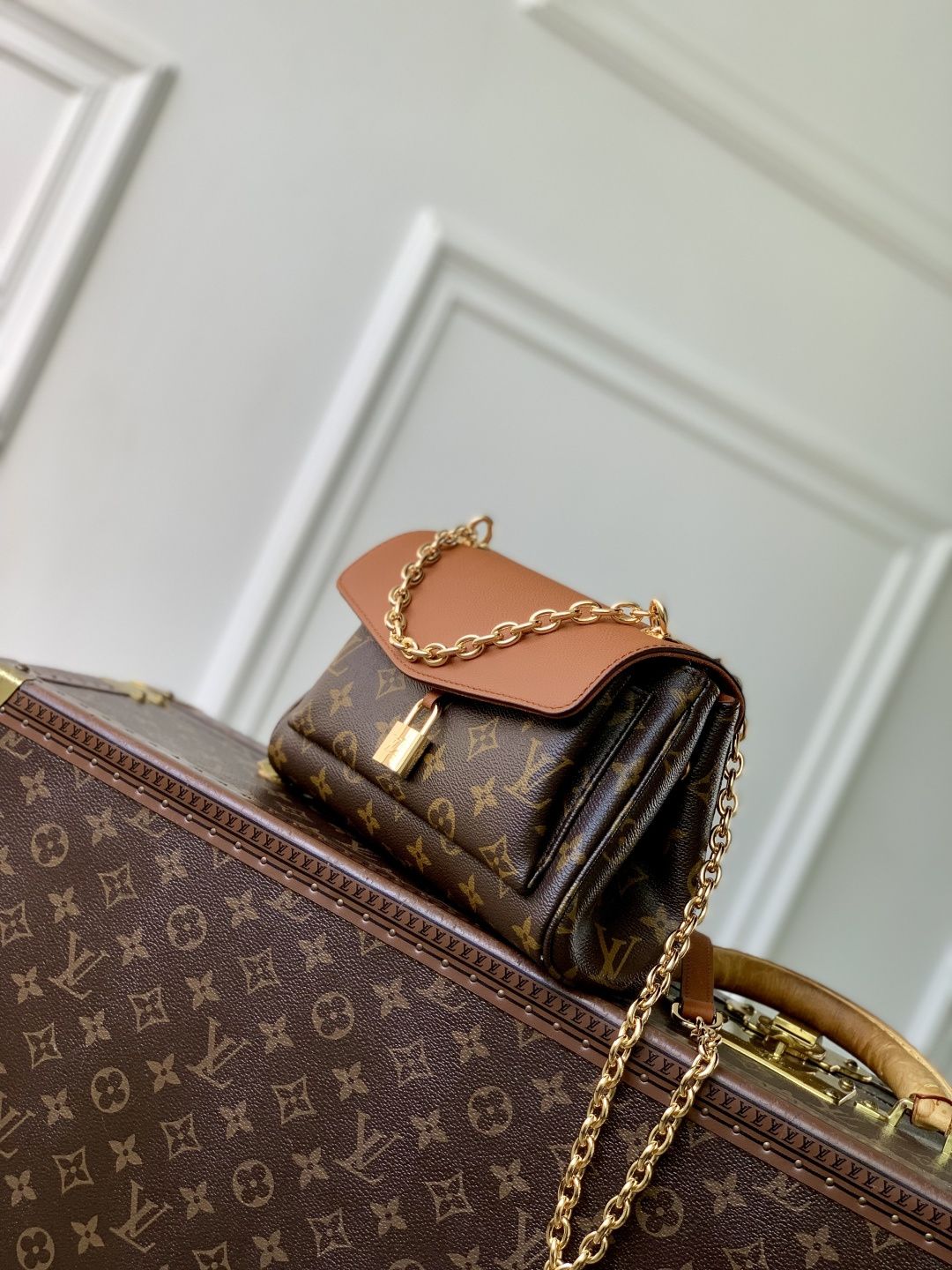 Louis Vuitton M27066 Brown BB Handbag