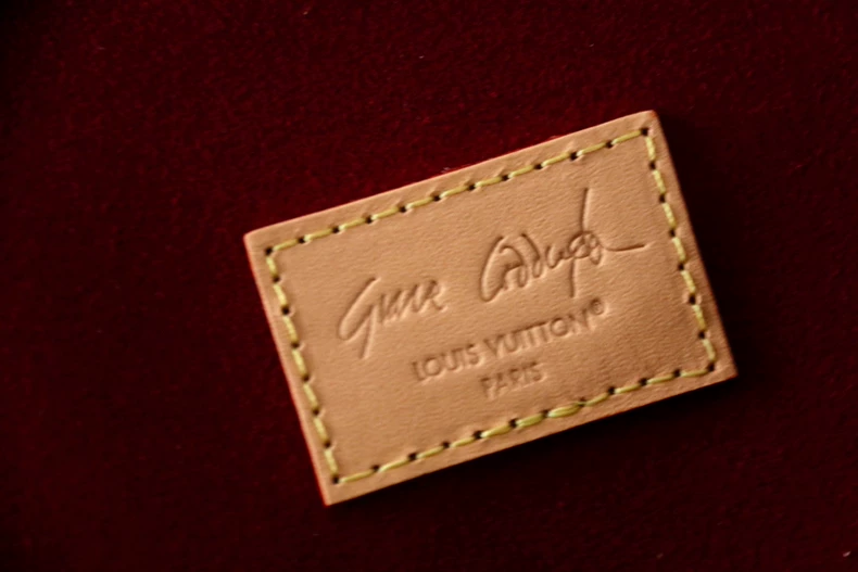 LOUIS VUITTON GI1397 Mark Folder