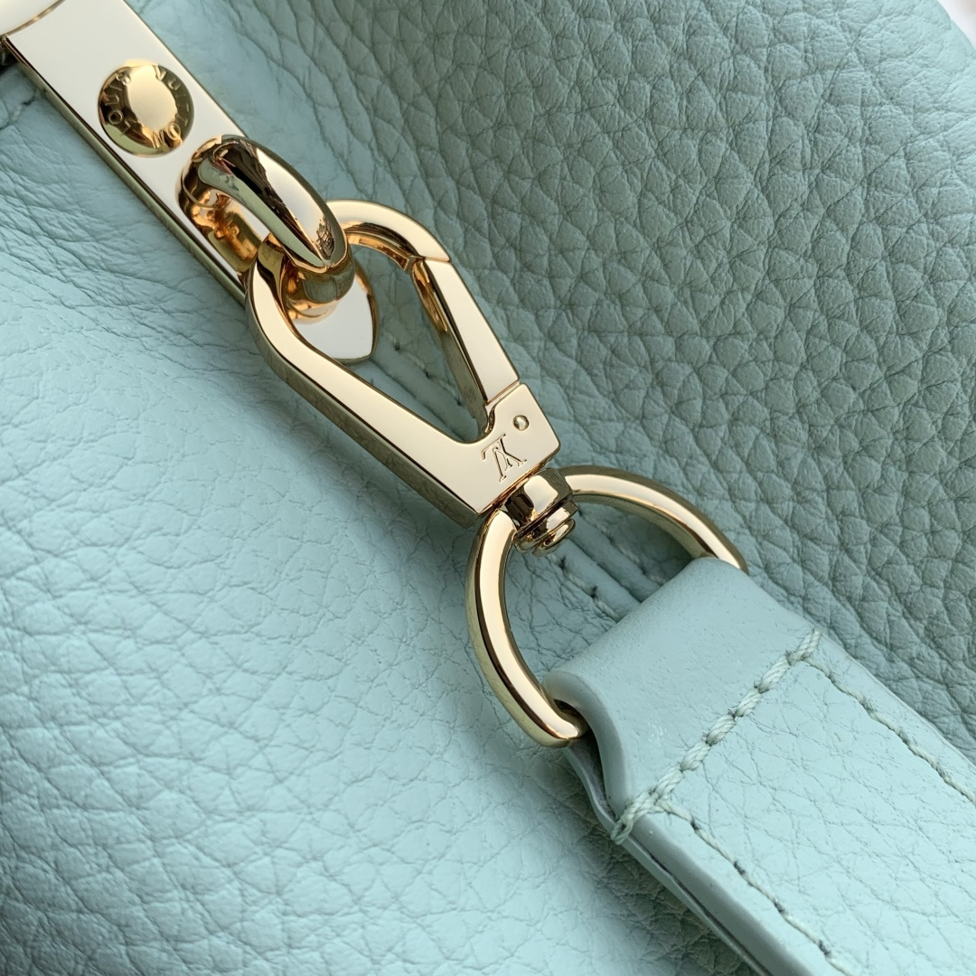 LOUIS VUITTON Capucines Green Mini Bag