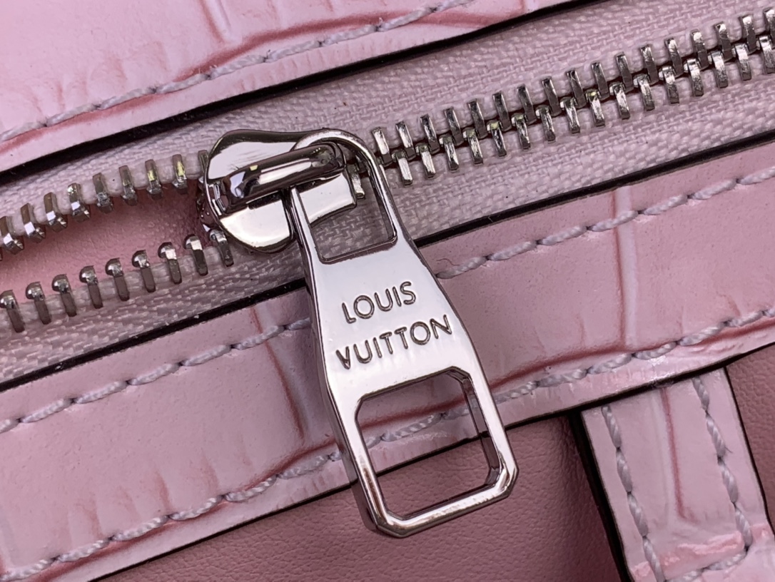 LOUIS VUITTON Capucines Bag Himalaya Pink