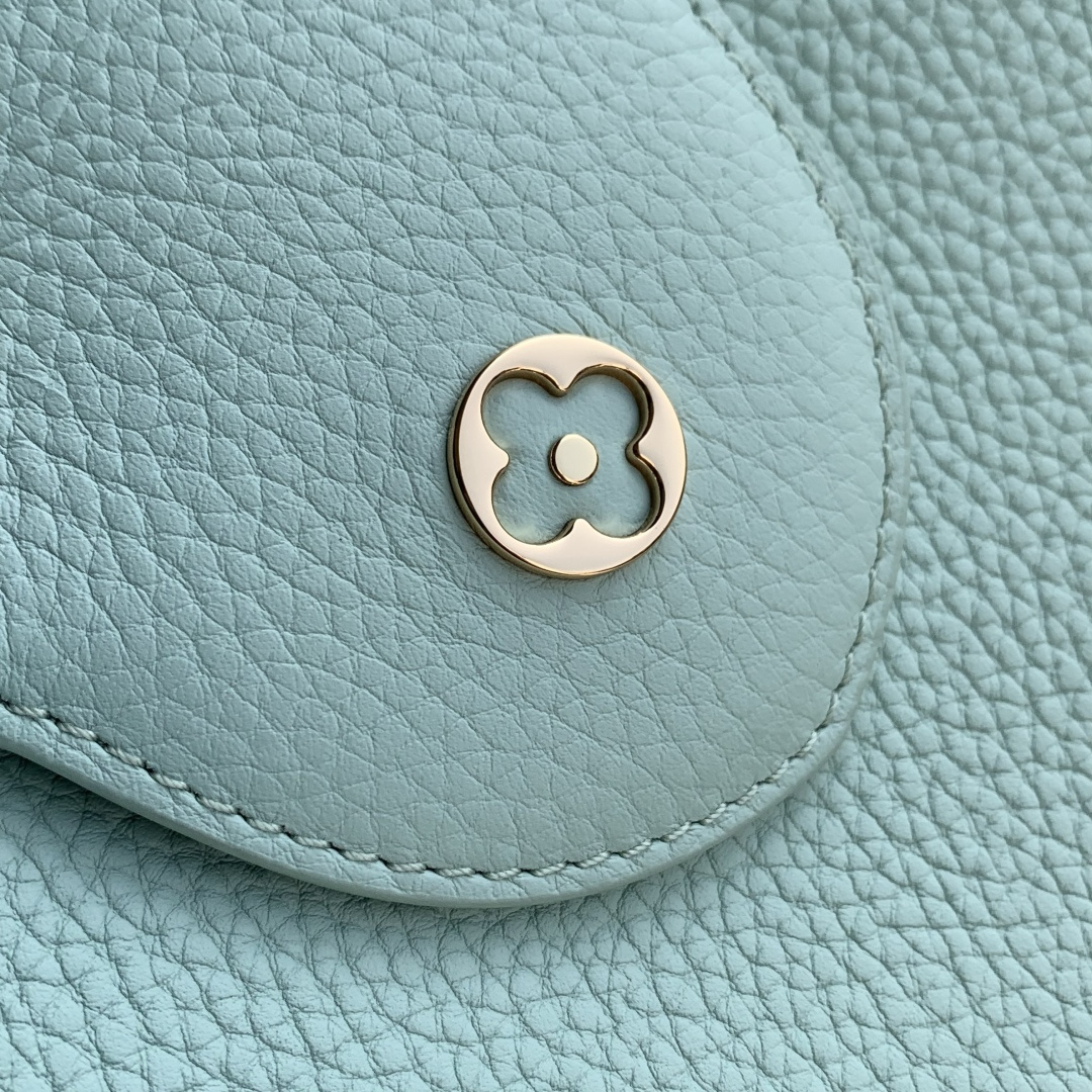 LOUIS VUITTON Capucines Green Mini Bag