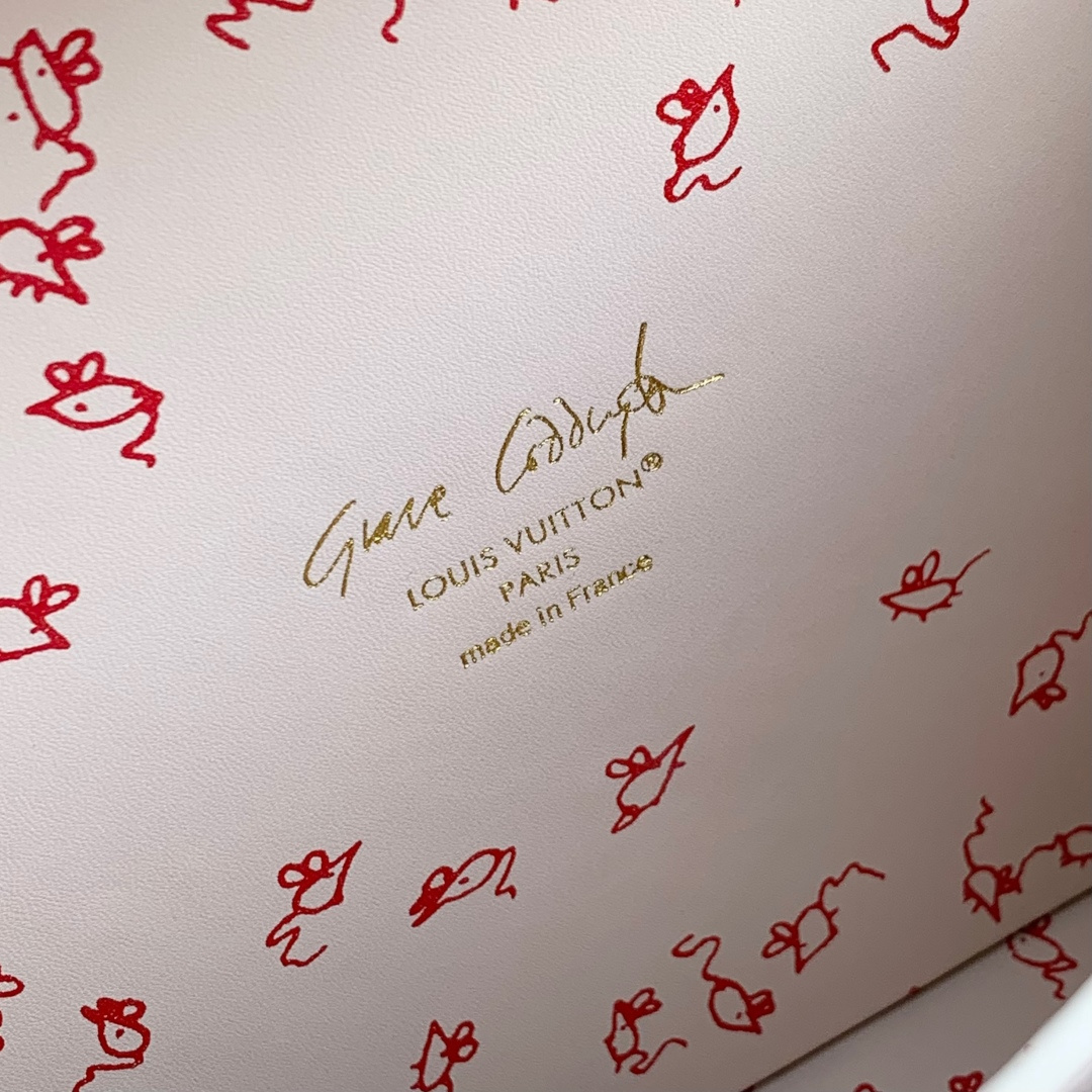 LOUIS VUITTON M14592 Petite Valise