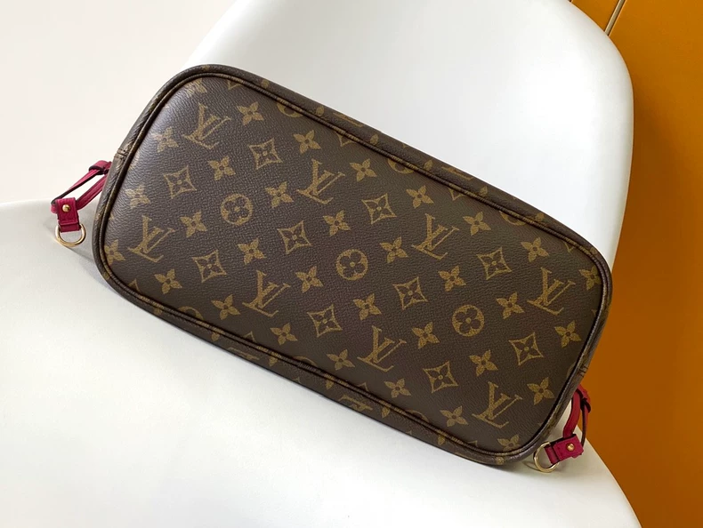 LOUIS VUITTON M12707 New Reversible Neverfull Bandoulière Inside Out MM