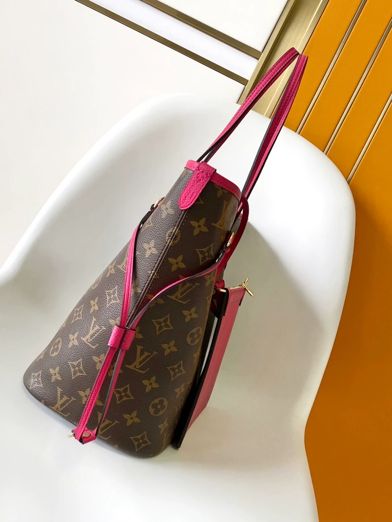 LOUIS VUITTON M12707 New Reversible Neverfull Bandoulière Inside Out MM