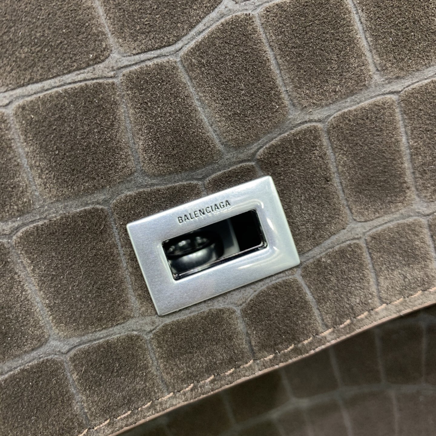 BALENCIAGA Rodeo Handbag Medium in Dark Brown