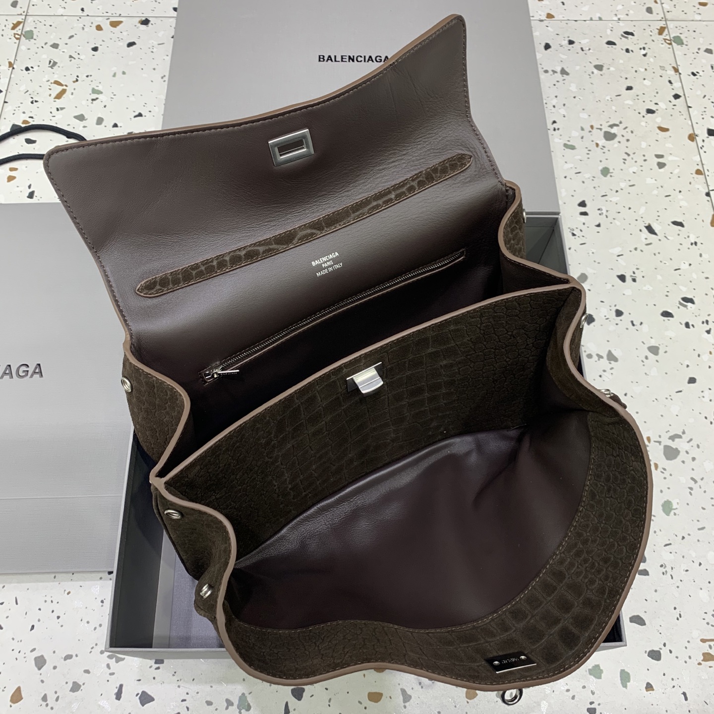 BALENCIAGA Rodeo Handbag Medium in Dark Brown