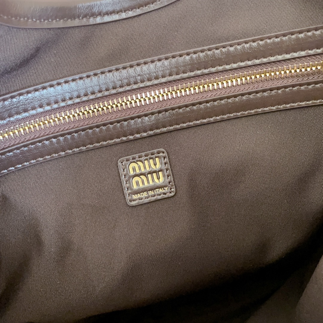 Miu Miu Women's Brown Ivy Leather Shoulder Bag