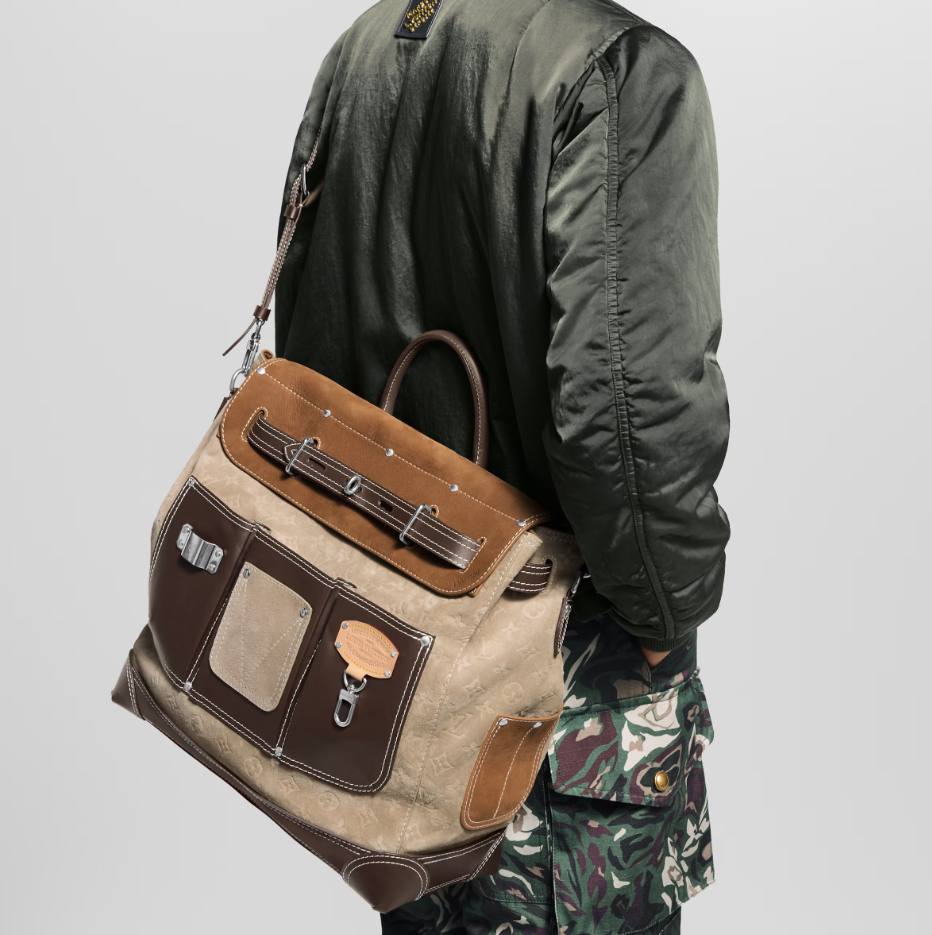 LOUIS VUITTON M26019 Steamer 40