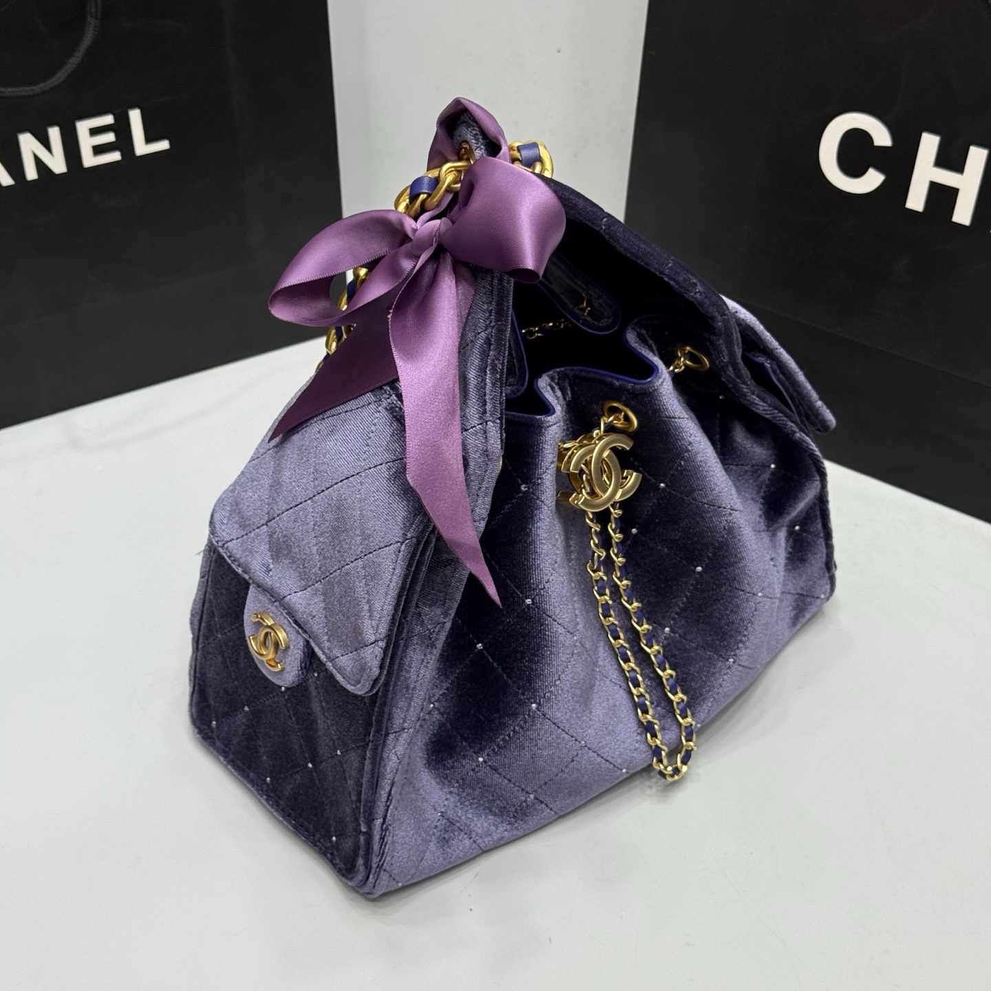 CHANEL 25A Crystal-Embellished Hobo Bag