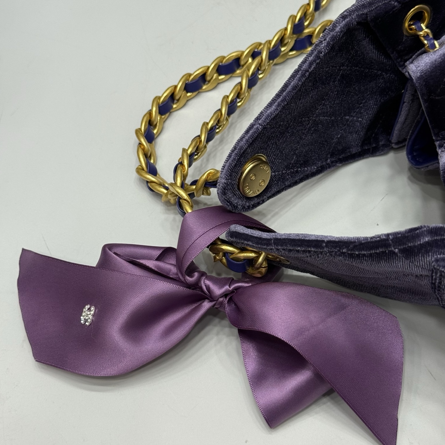 CHANEL 25A Crystal-Embellished Hobo Bag