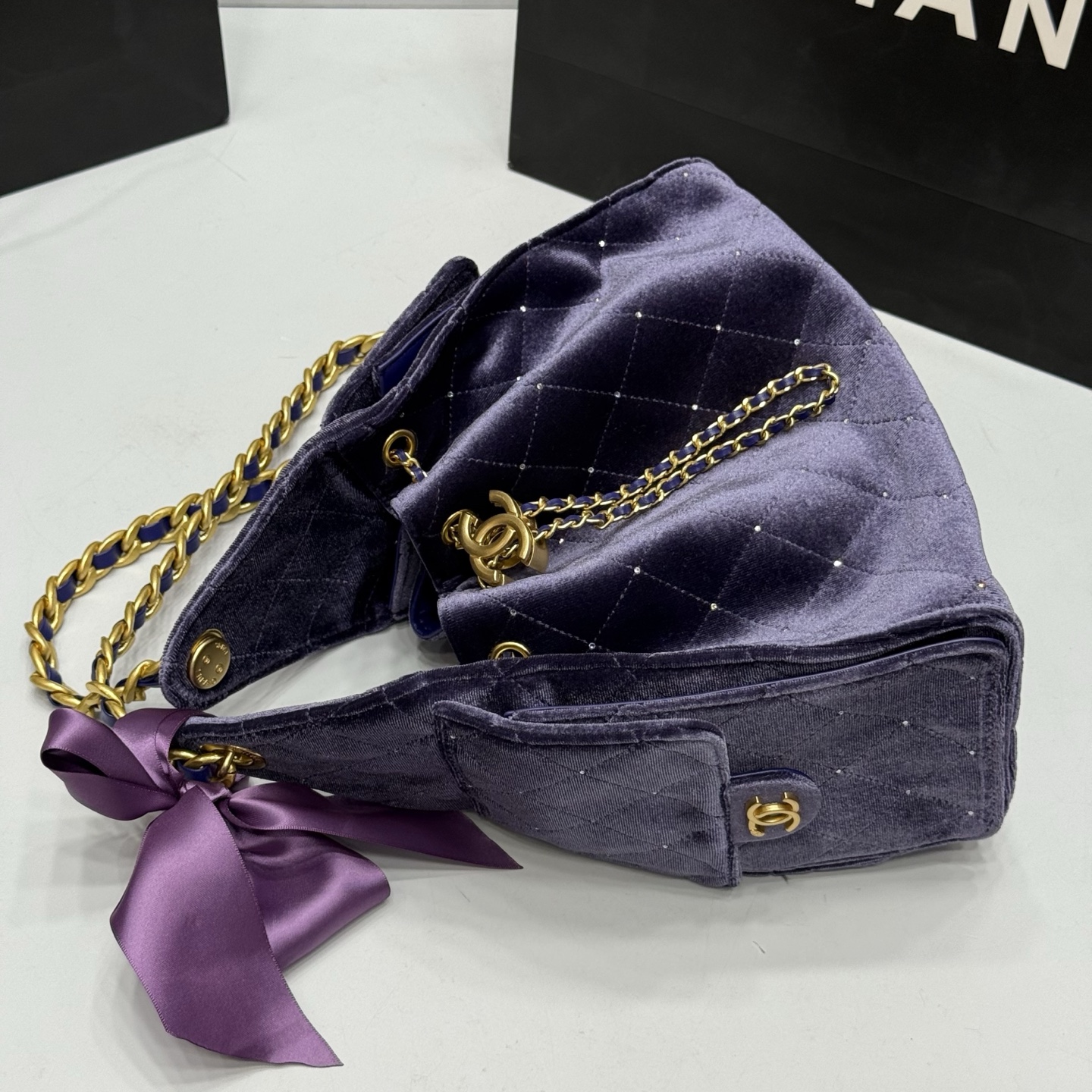 CHANEL 25A Crystal-Embellished Hobo Bag